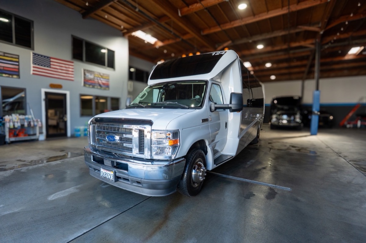 Executive bus detail